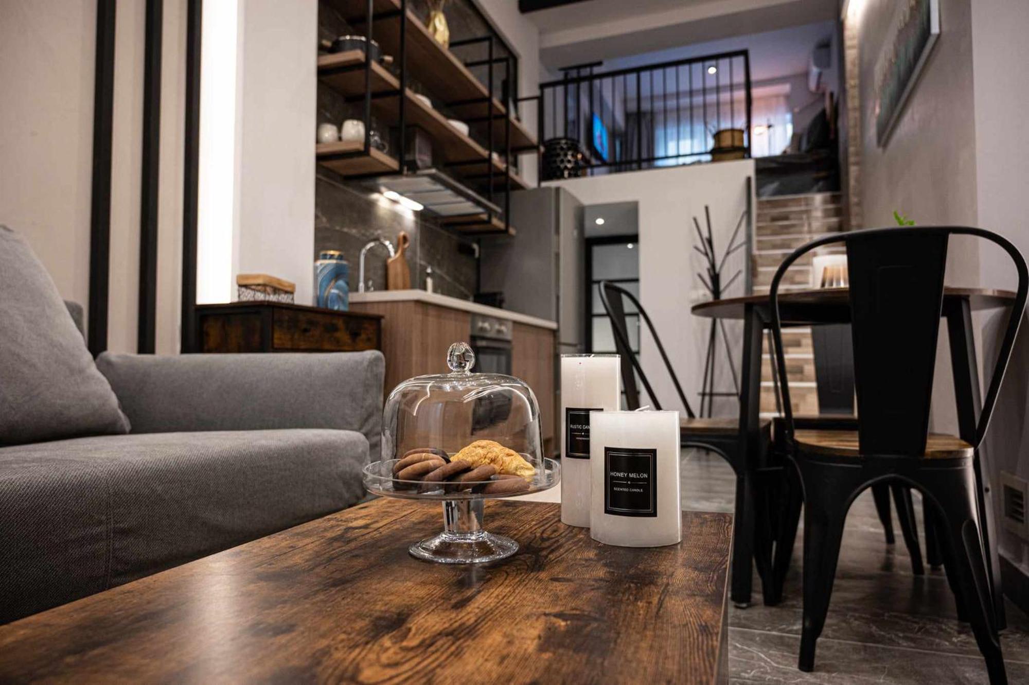 Appartamento Namaste Lofts Near Seaside Salonicco Esterno foto