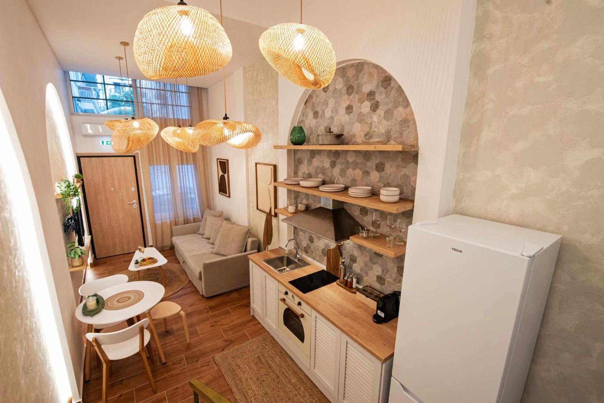 Appartamento Namaste Lofts Near Seaside Salonicco Esterno foto