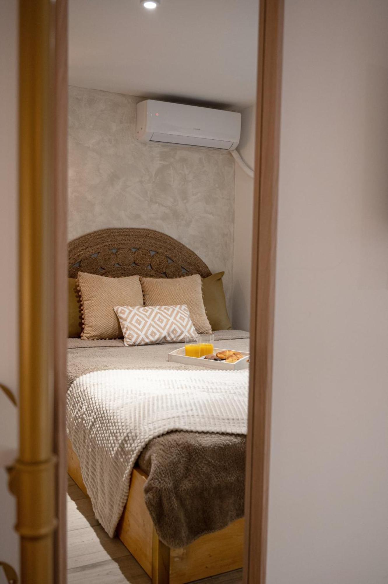 Appartamento Namaste Lofts Near Seaside Salonicco Esterno foto