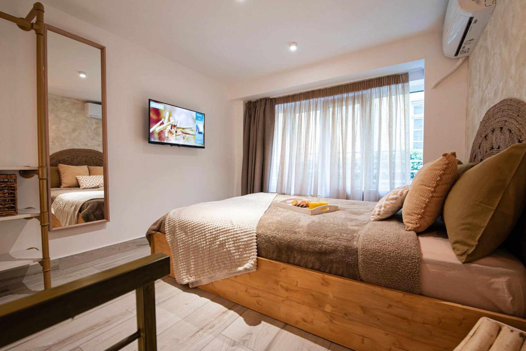 Appartamento Namaste Lofts Near Seaside Salonicco Esterno foto