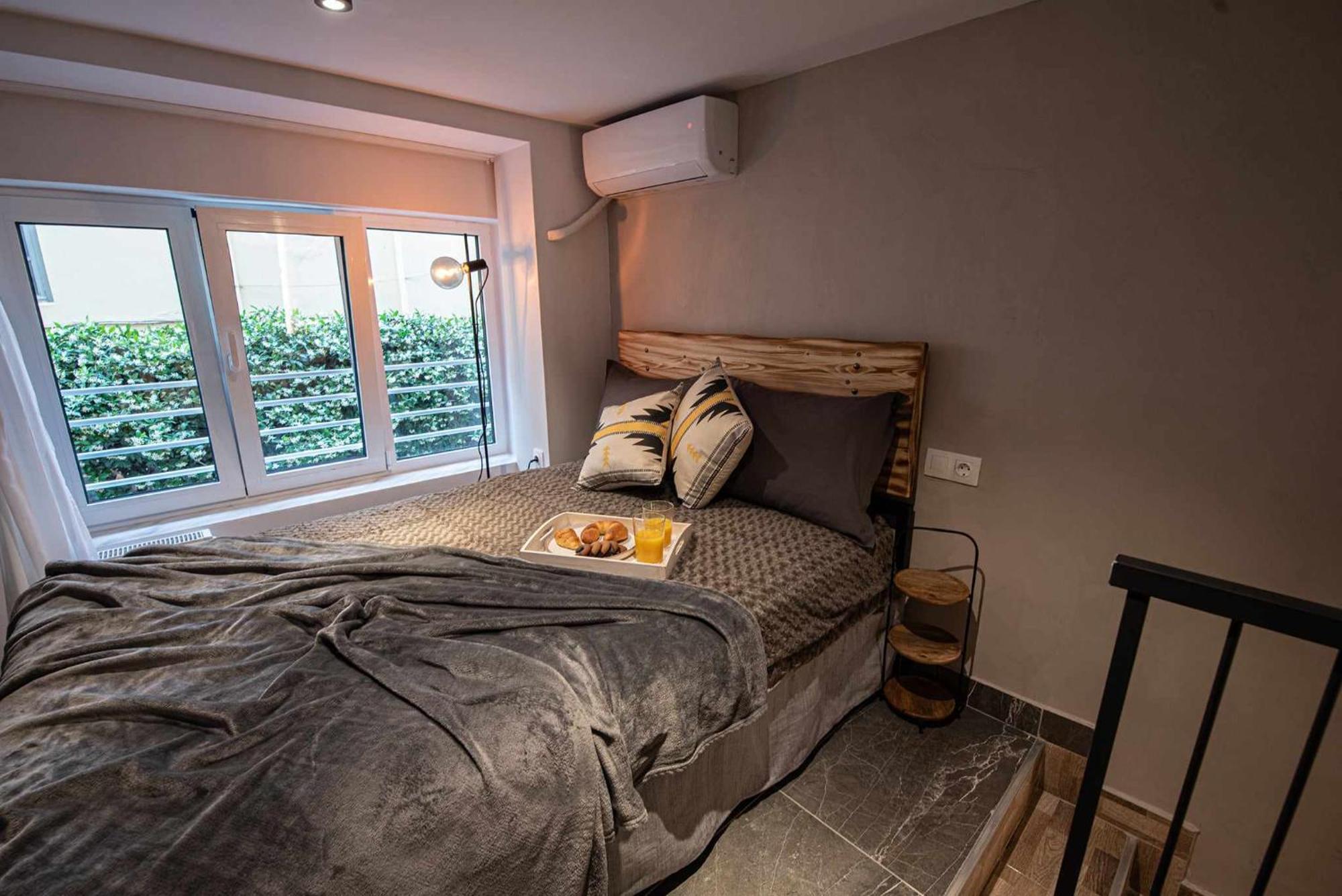 Appartamento Namaste Lofts Near Seaside Salonicco Esterno foto