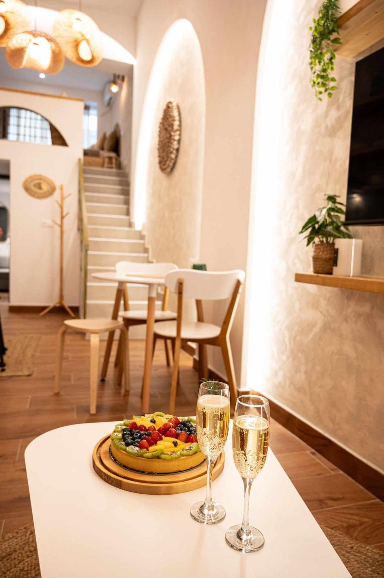 Appartamento Namaste Lofts Near Seaside Salonicco Esterno foto
