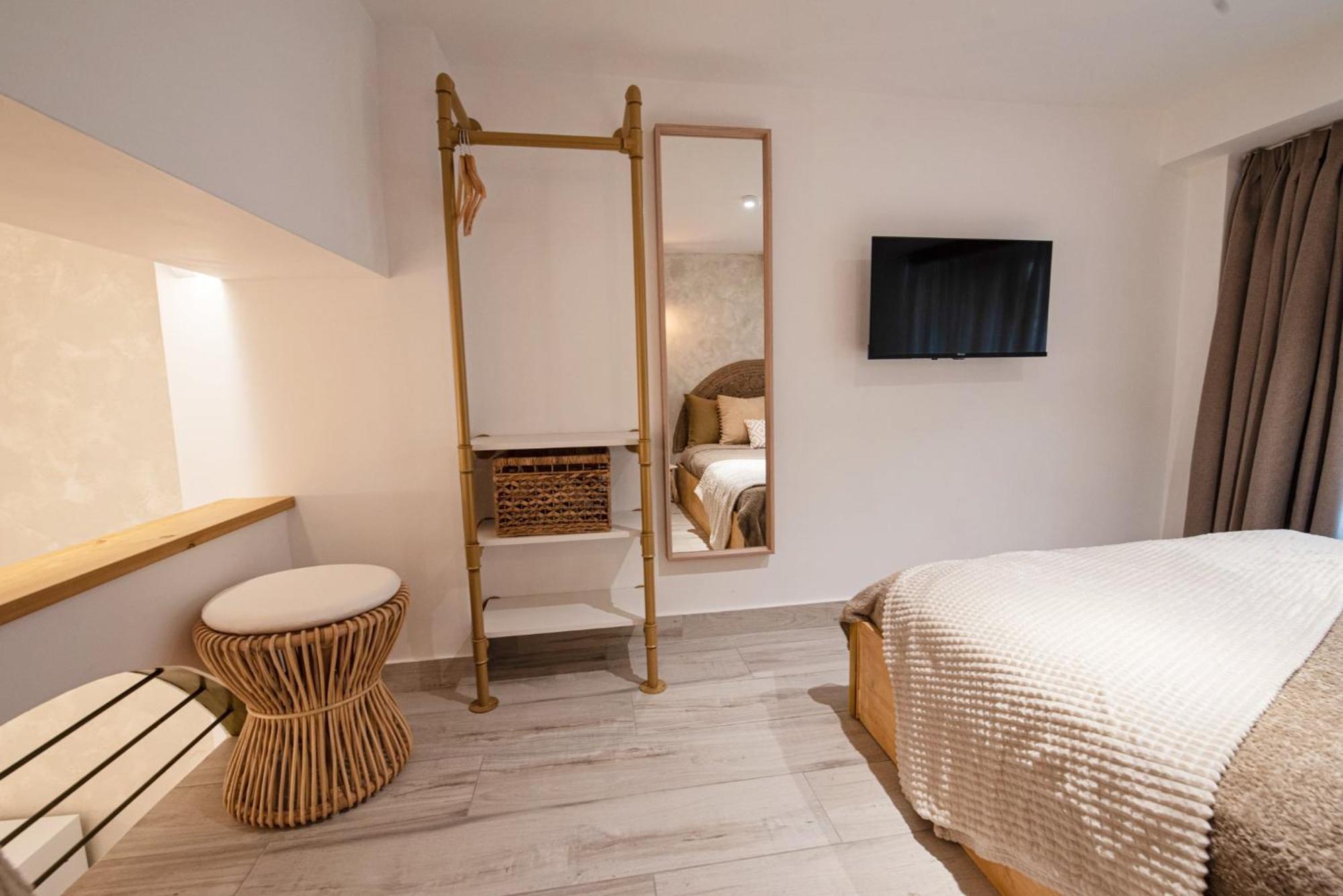 Appartamento Namaste Lofts Near Seaside Salonicco Esterno foto